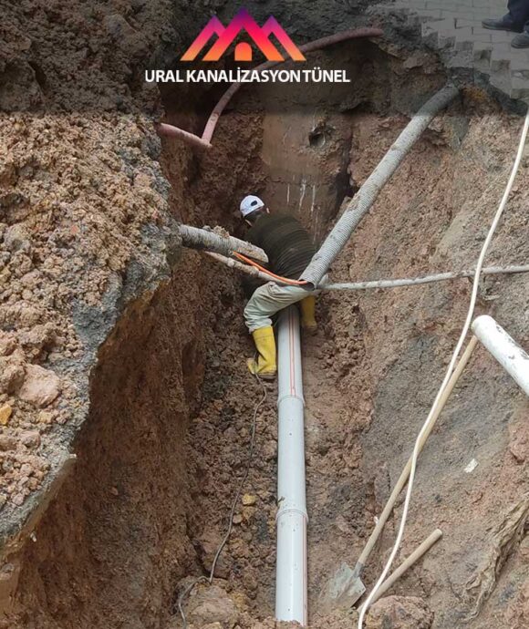 Kanalizasyon gideri açma