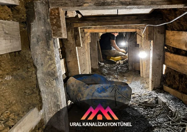 Ural Kanalizasyon boru tamiri saha uygulaması